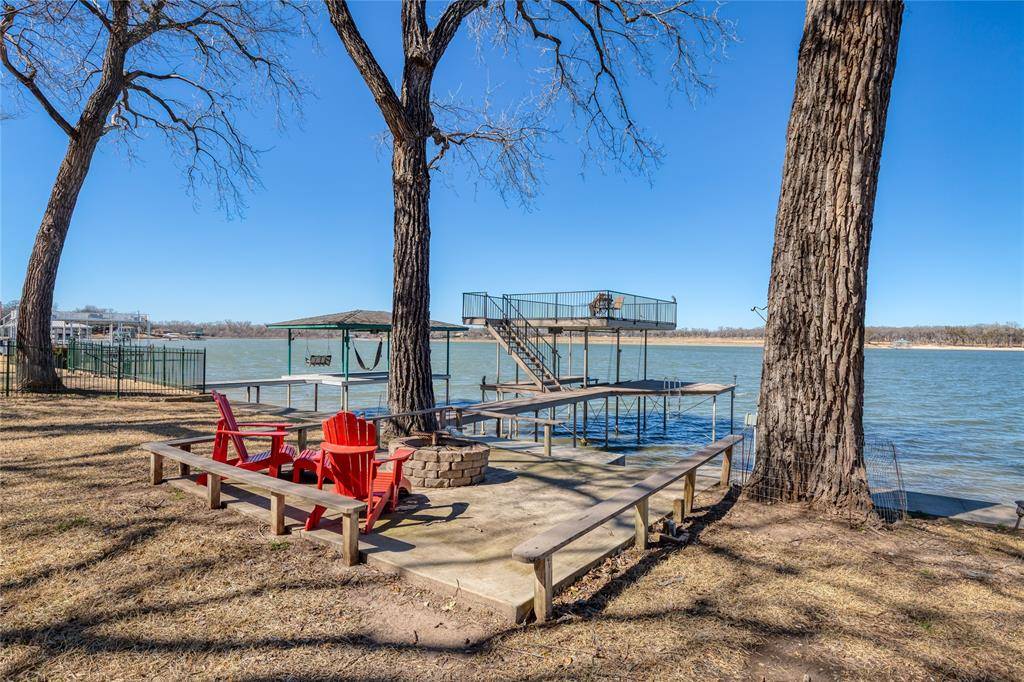 Azle, TX 76020,400 Driftwood Court