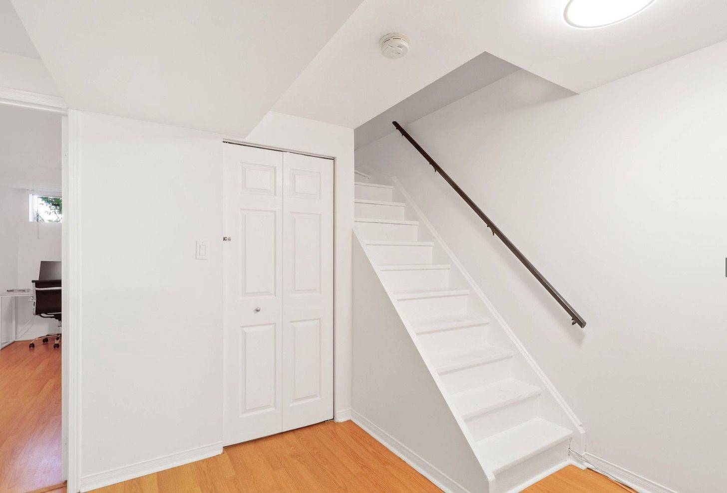 Oakville, ON L6H 6G9,41 Bridgewater RD #Basement Apt