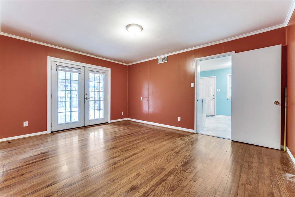 Dallas, TX 75214,6638 Aintree Circle