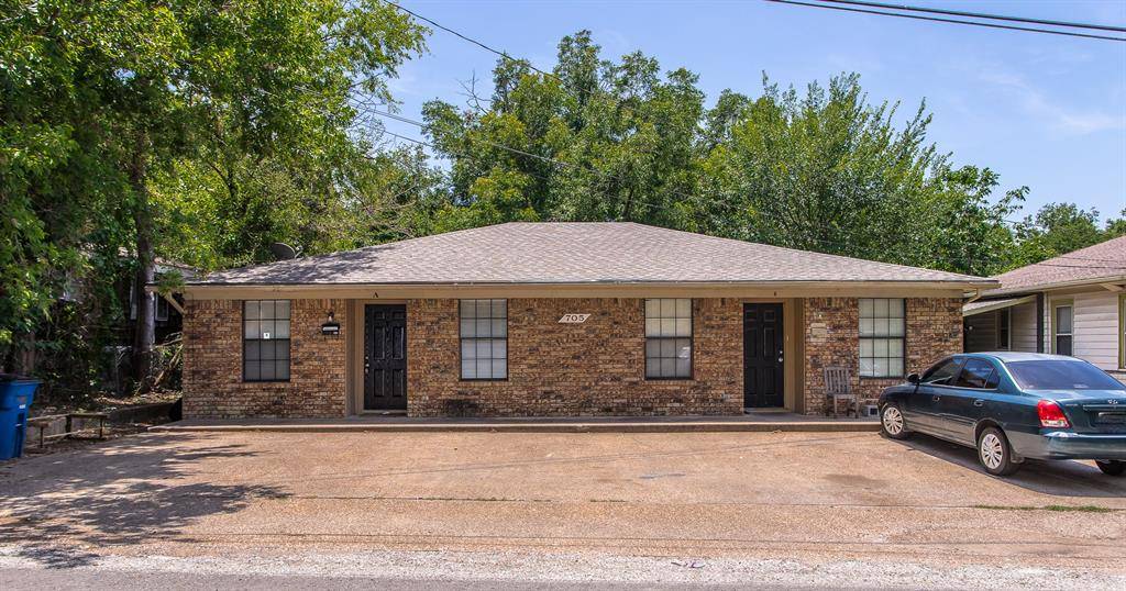 Ennis, TX 75119,705 W Belknap Street