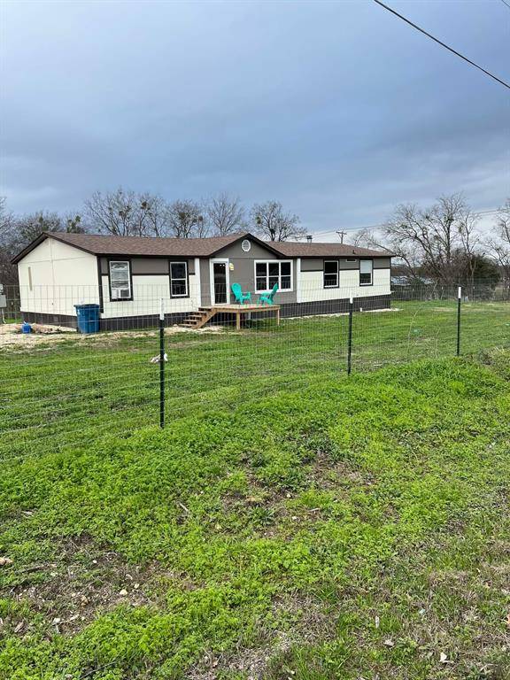 Mexia, TX 76667,713 N Bonham Street