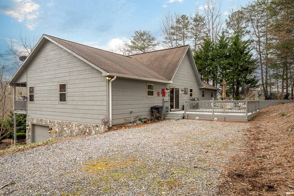 Blairsville, GA 30512,102 Hickory Ridge