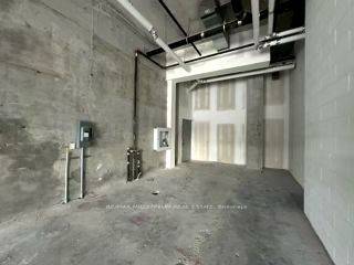 Toronto E03, ON M4B 2V5,1395 O'Connor DR #4