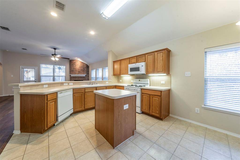 Duncanville, TX 75137,422 Sorrel Street