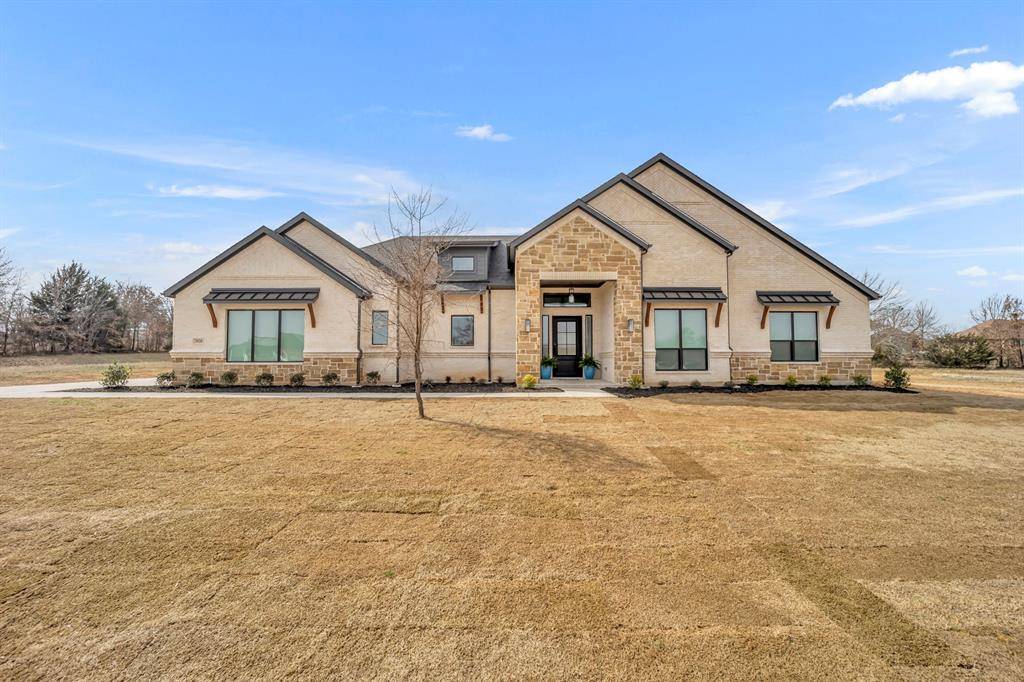 Burleson, TX 76028,3920 Lonesome Quail Drive