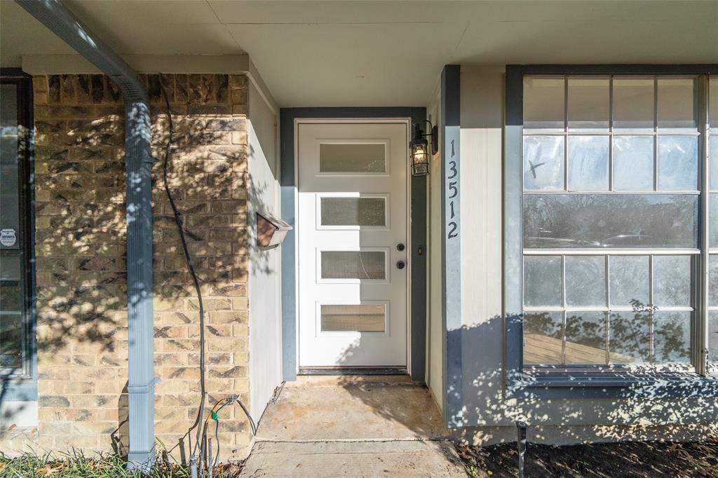 Dallas, TX 75240,13512 Waterfall Way