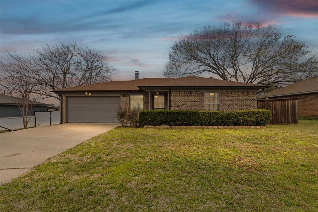 Arlington, TX 76017,5805 Twin Willows Drive