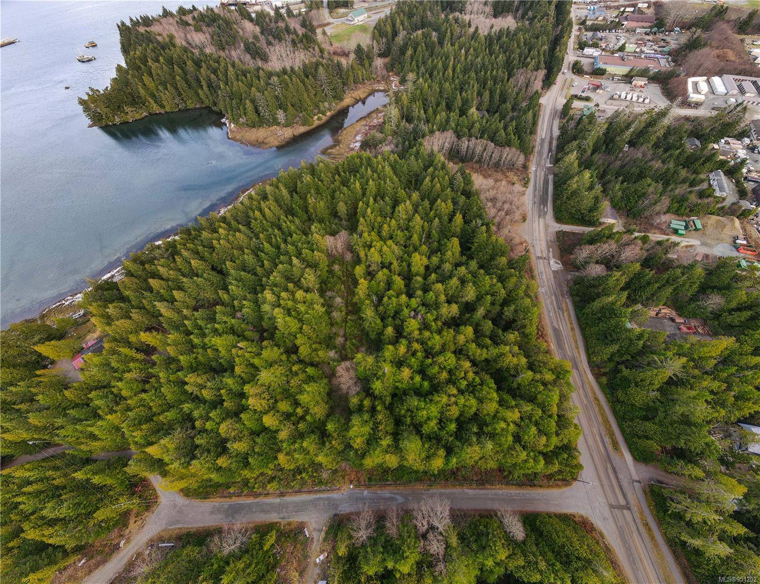 Ucluelet, BC V0R 3A0,230 Minato Rd