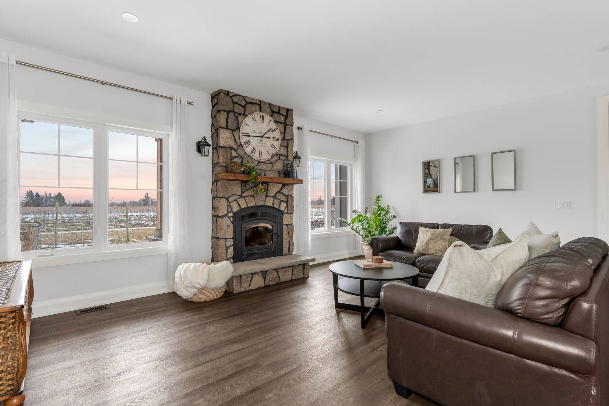 Lincoln, ON L2R 6P9,3756 Ninth ST