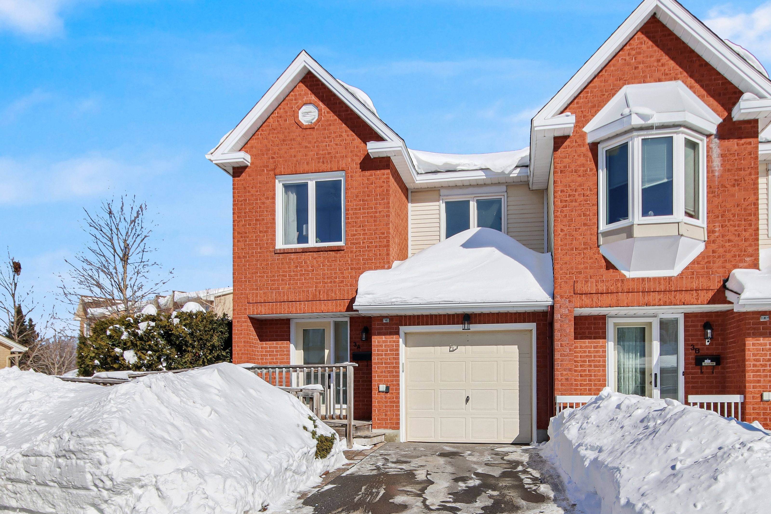 Barrhaven, ON K2J 3L1,3A Maple Ridge CRES