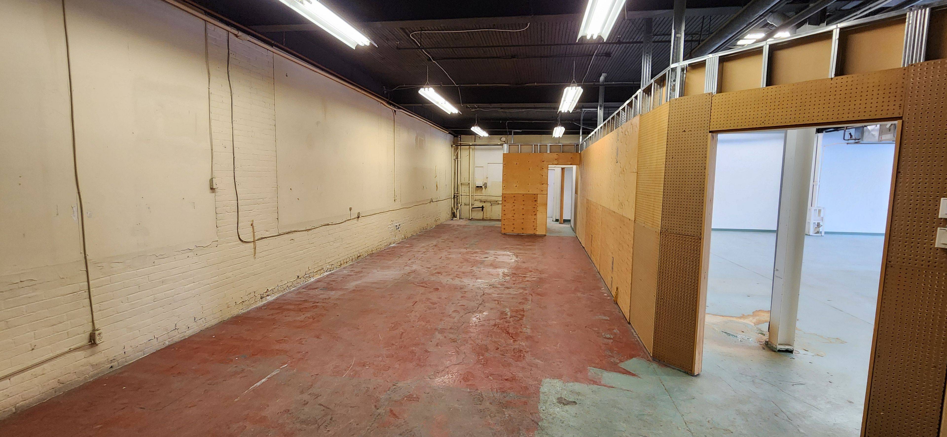 Peterborough Central, ON K9J 2J4,280 Perry ST #2