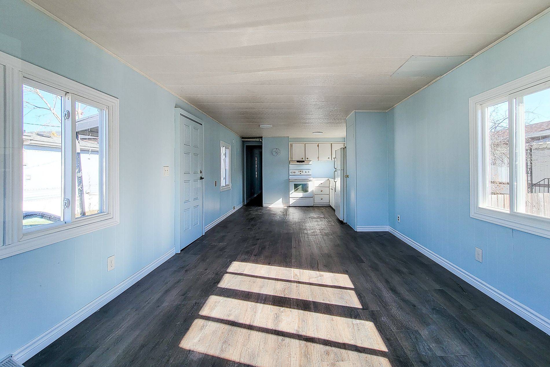 241 St. Paul ST W #304, St. Catharines, ON L2S 2E5