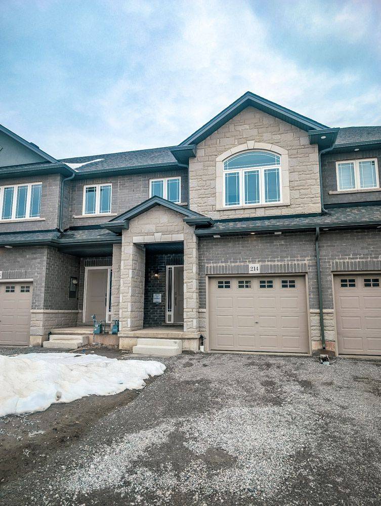 Hamilton, ON L0R 1P0,214 Rockledge DR