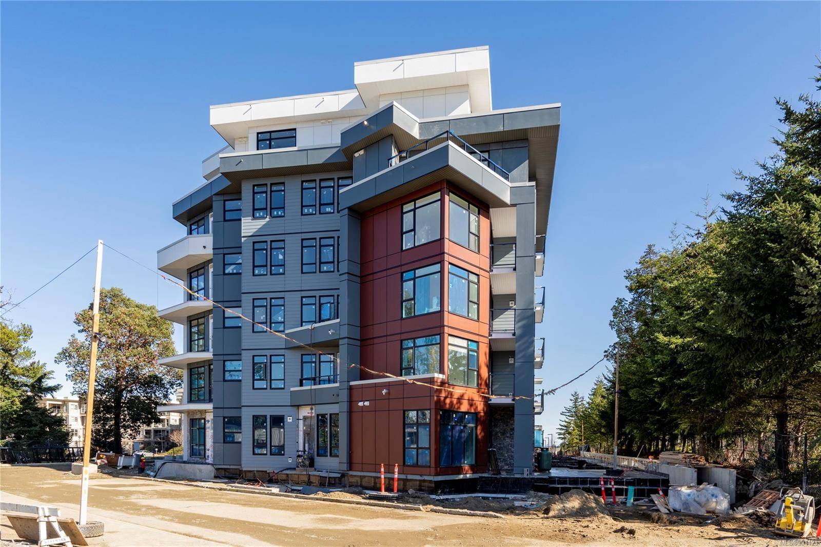Nanaimo, BC V9V 1L2,6340 McRobb Ave #601