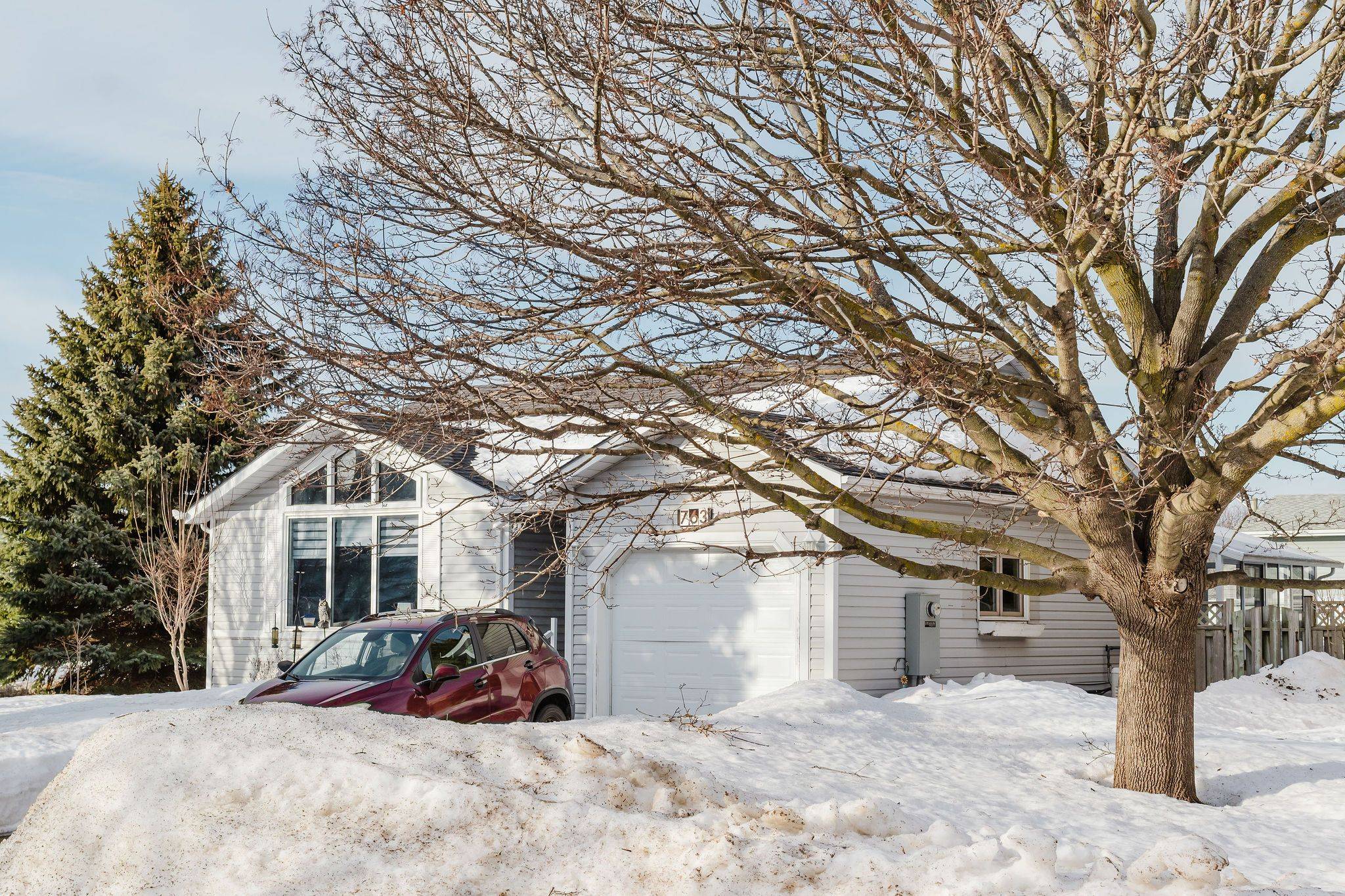 Saugeen Shores, ON N0H 2C4,763 Bradford DR