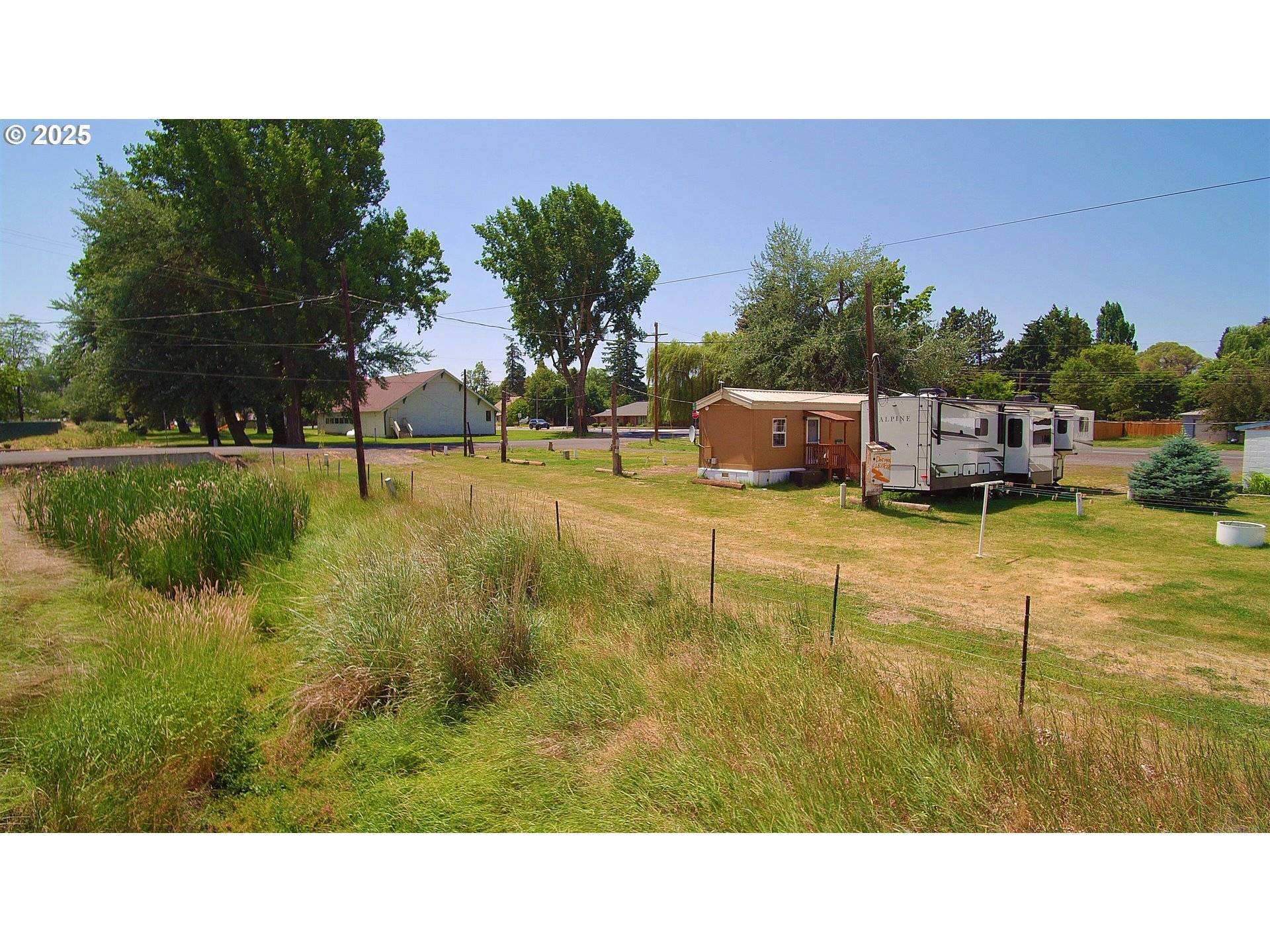 Grass Valley, OR 97029,307 N MILL ST