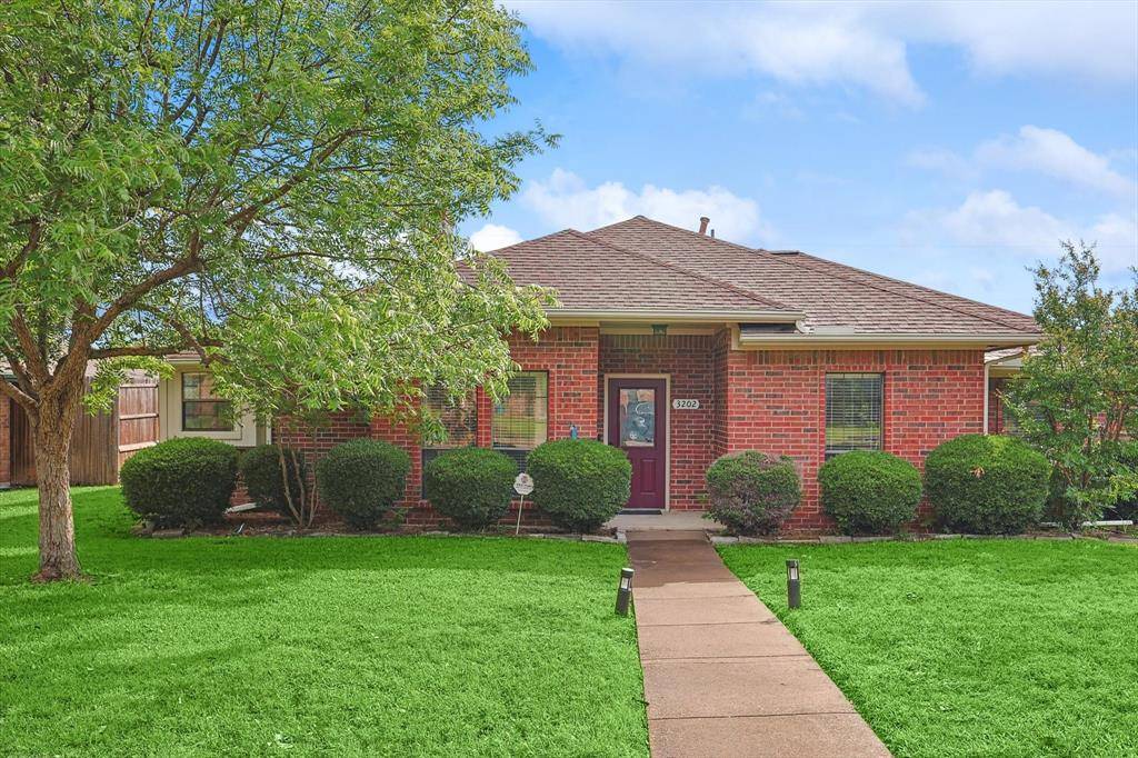 Sachse, TX 75048,3202 Clinton Street