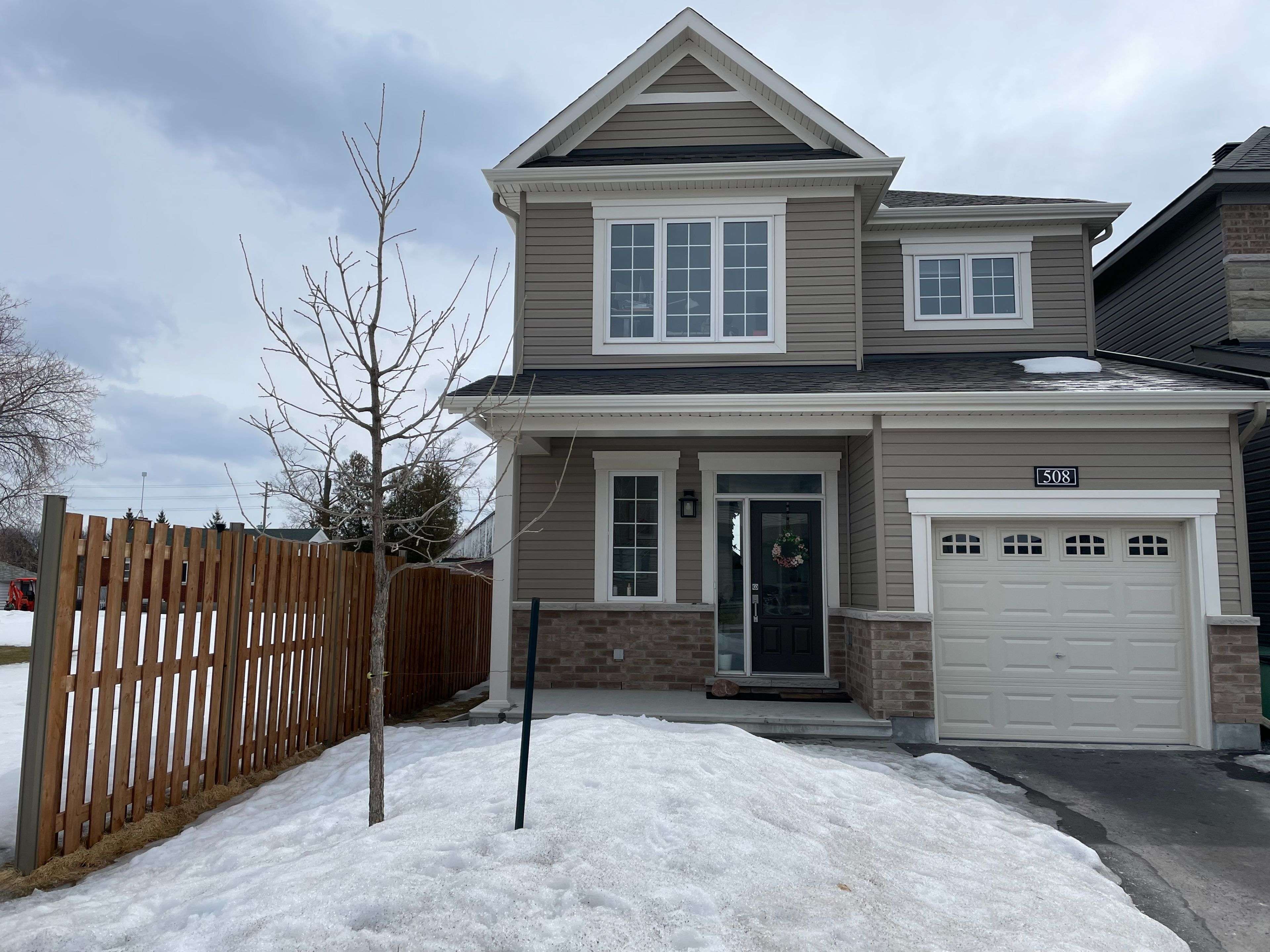 Barrhaven, ON K2J 6Y5,508 Edenderry WAY