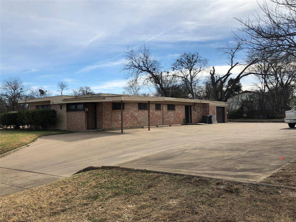 Fort Worth, TX 76105,3328 Avenue B
