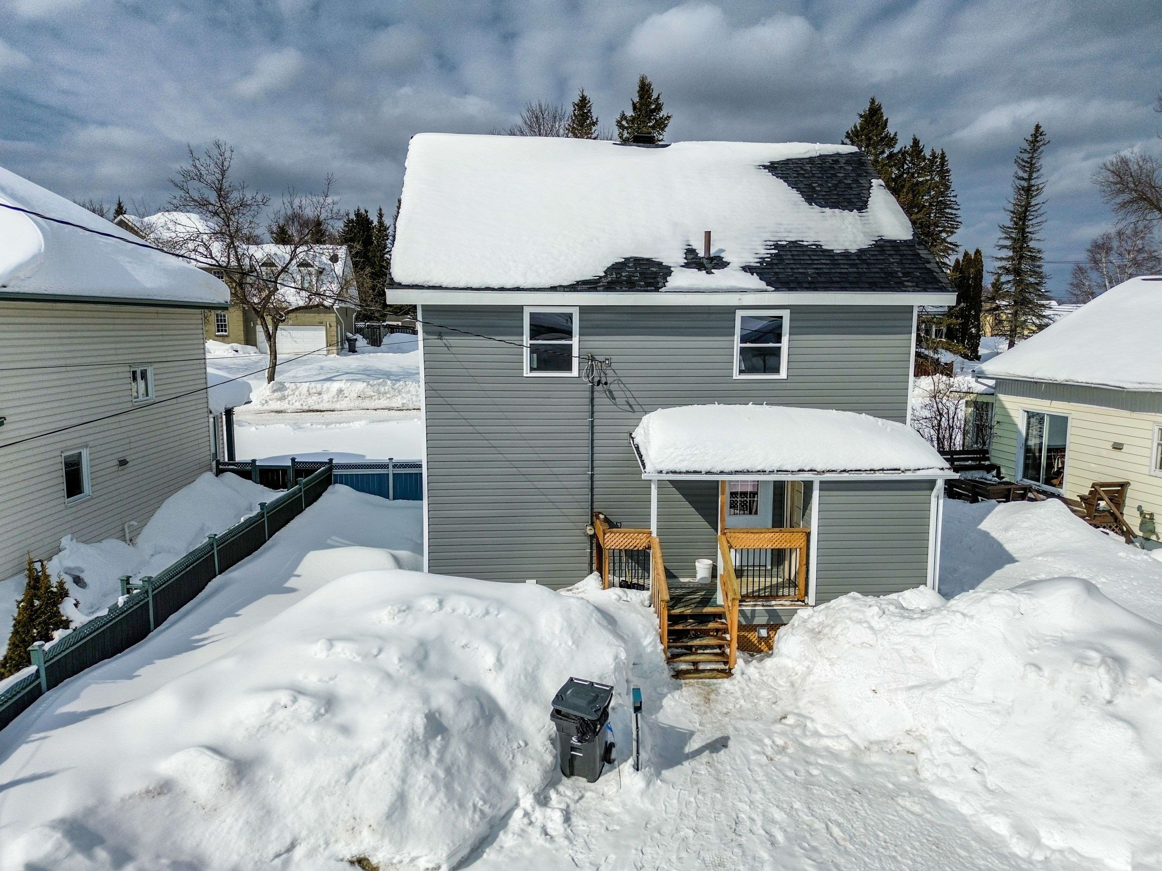 Iroquois Falls, ON P0K 1E0,137 Cambridge AVE