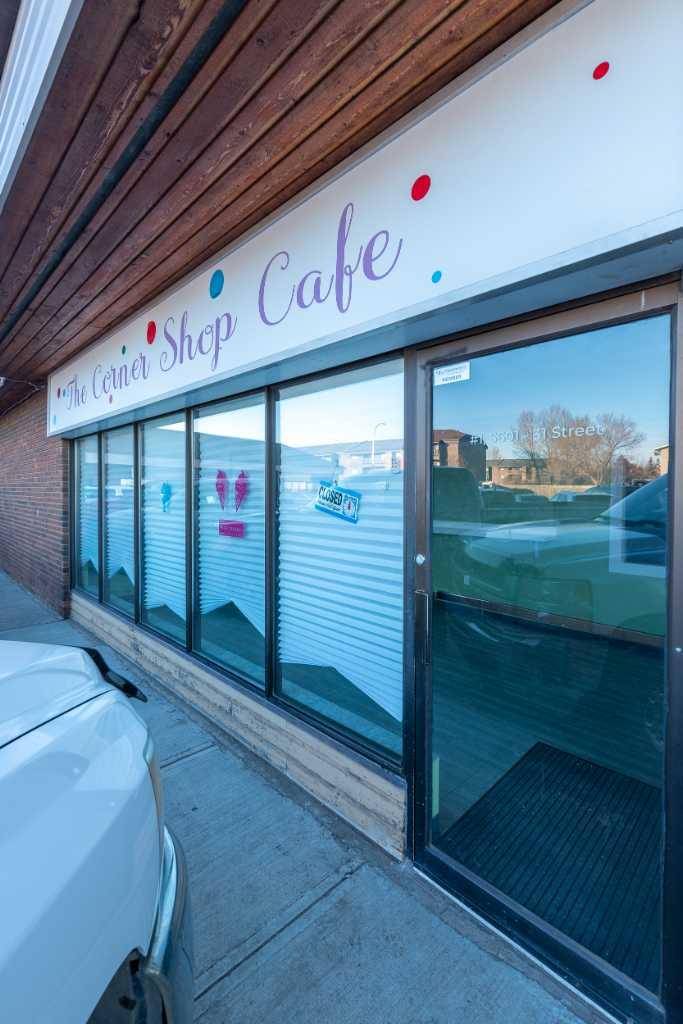 Lloydminster, AB T9V 2H3,5601 31 ST #1