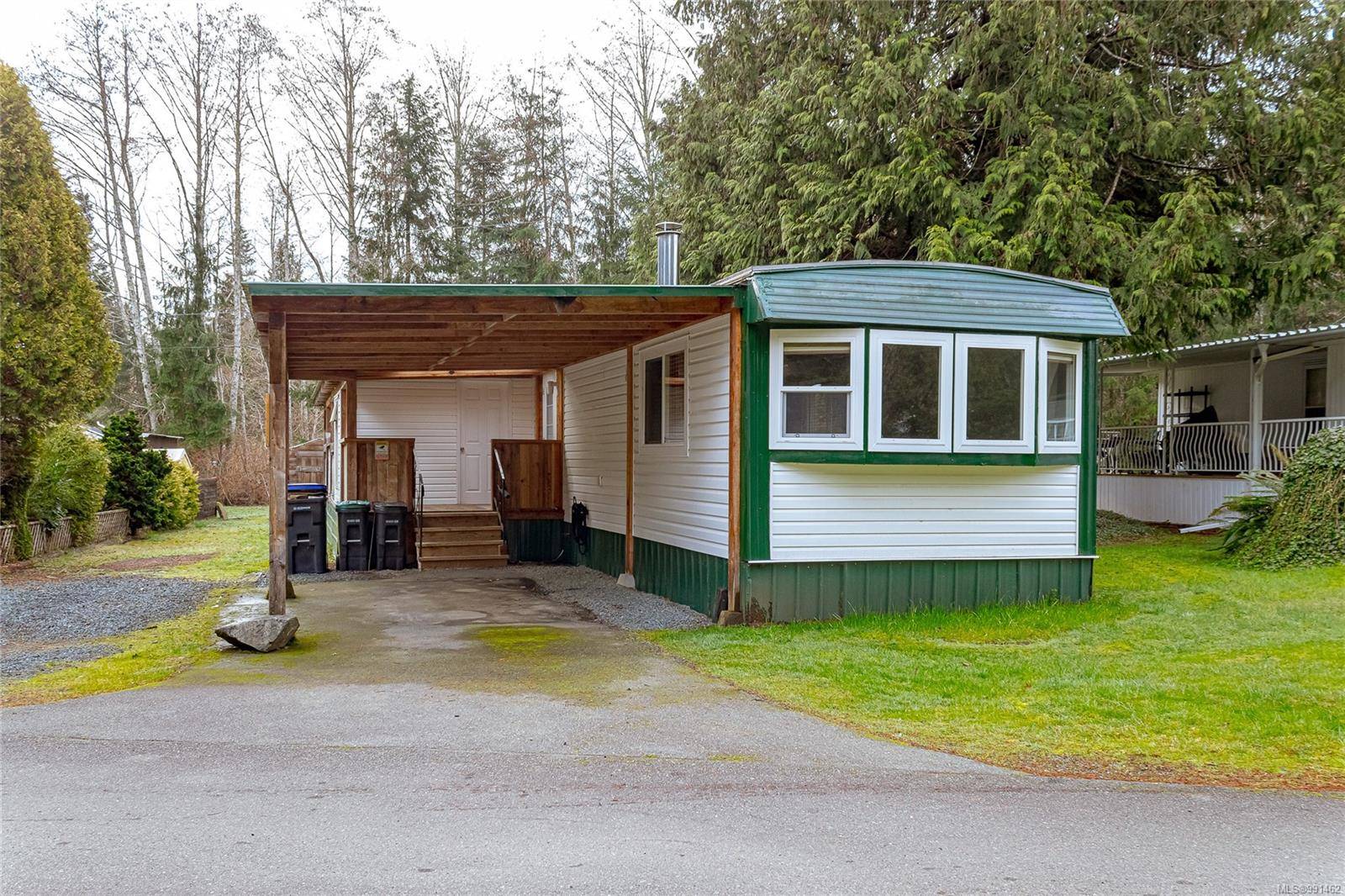 Qualicum Beach, BC V9K 2E5,6350 Island Hwy W #2