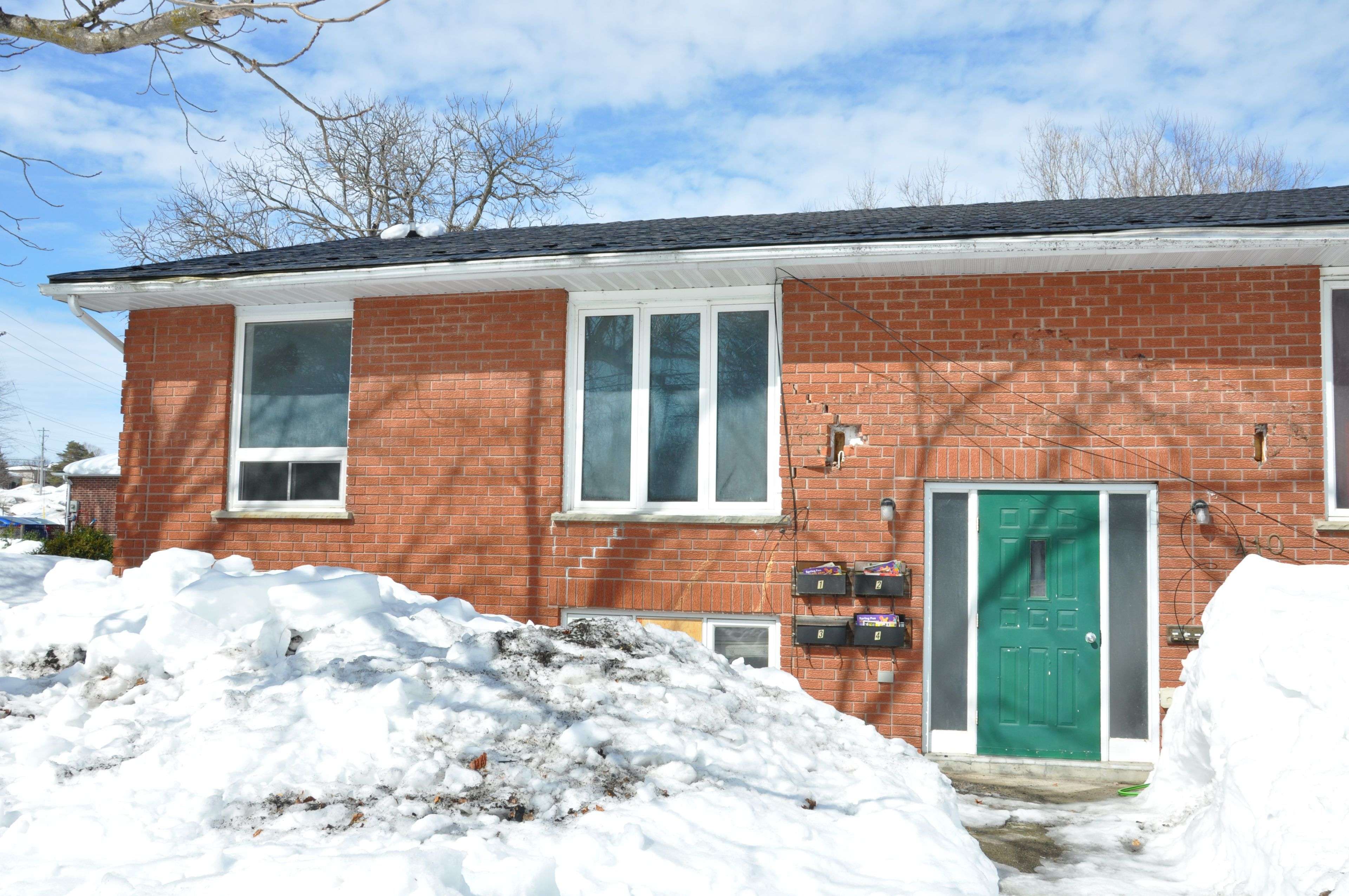 Orillia, ON L3V 3G3,410 Mary ST #Unit 1