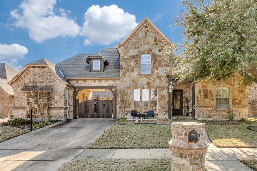 North Richland Hills, TX 76182,8212 Oak Knoll Drive