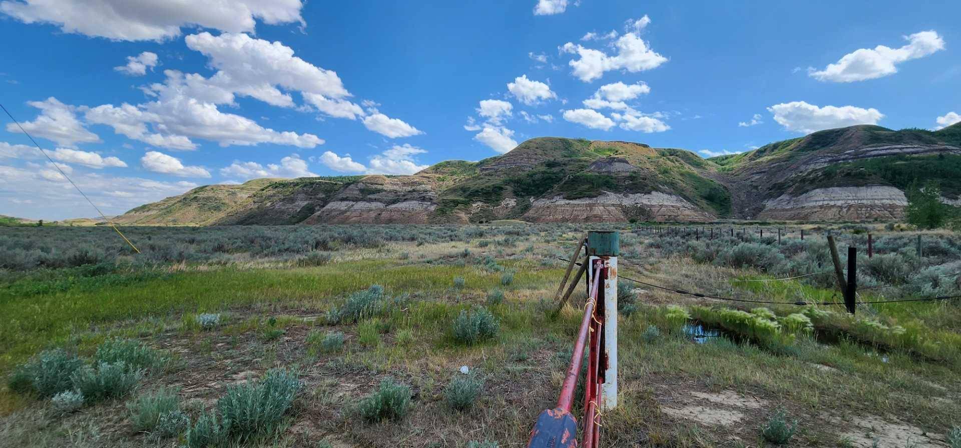 Drumheller, AB T0J 0Y0,4;18;27;21;N Lot 6 & 10