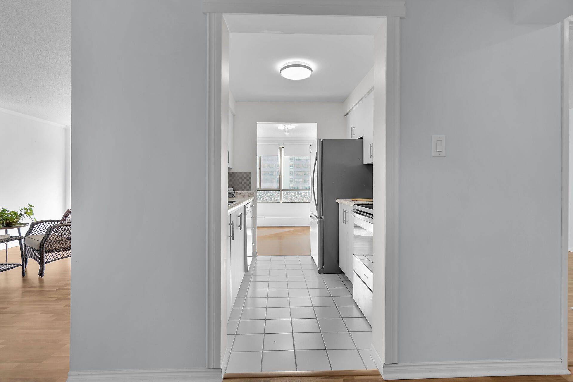 London, ON N6H 4Z1,570 Proudfoot LN #512