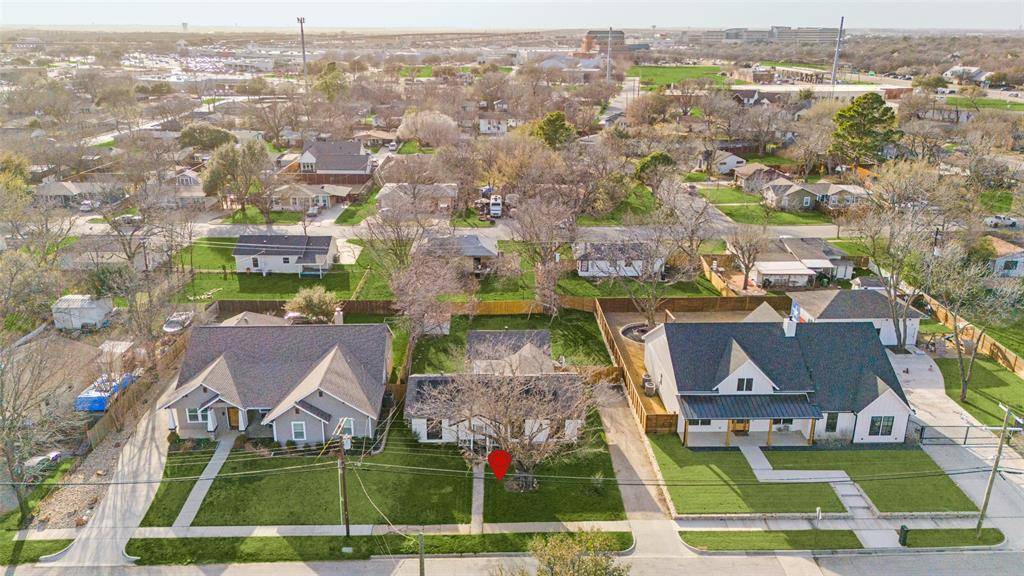 Grapevine, TX 76051,1110 S Pine Street