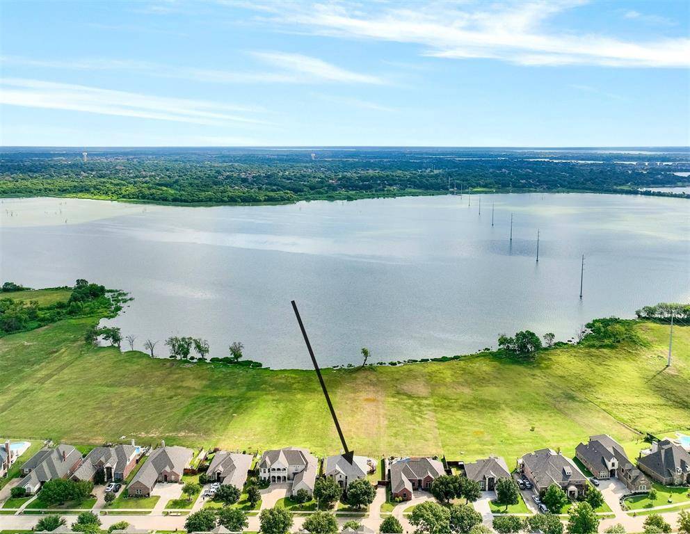 Garland, TX 75043,1301 Lakebreeze Drive