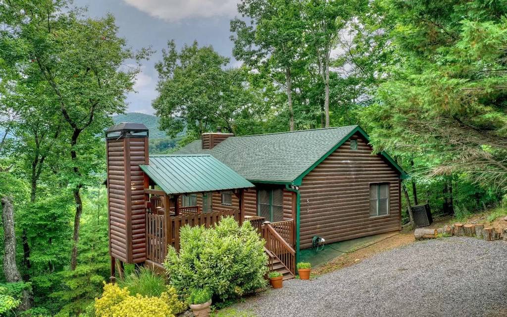 Ellijay, GA 30540,515 Amy Creek Circle