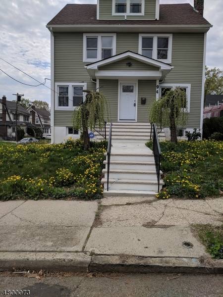 Newark City, NJ 07106,94-96 VARSITY RD