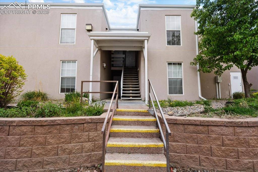 Colorado Springs, CO 80917,3455 Rebecca LN #C