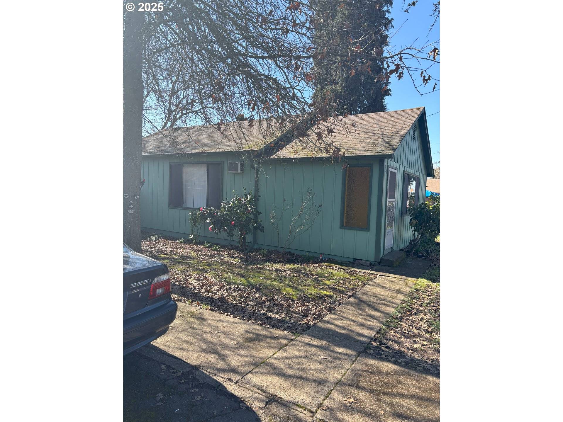 Eugene, OR 97402,4950 BARGER DR