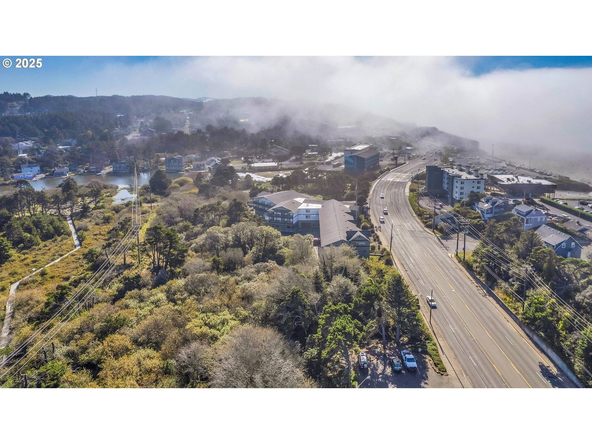 Lincoln City, OR 97367,296 NW HIGHWAY 101