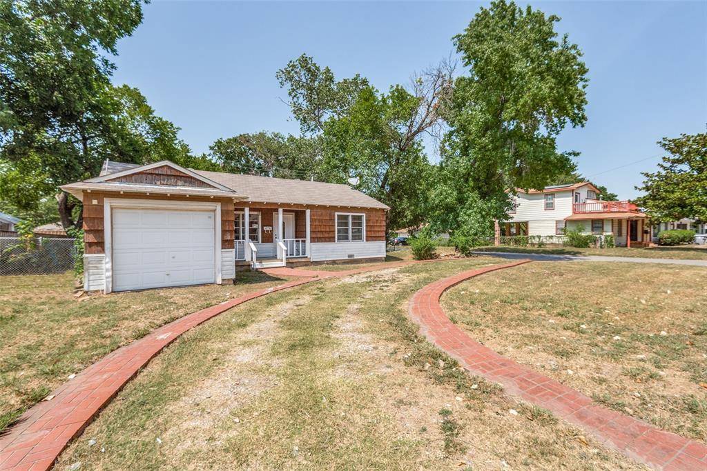 Dallas, TX 75211,2505 Falls Drive