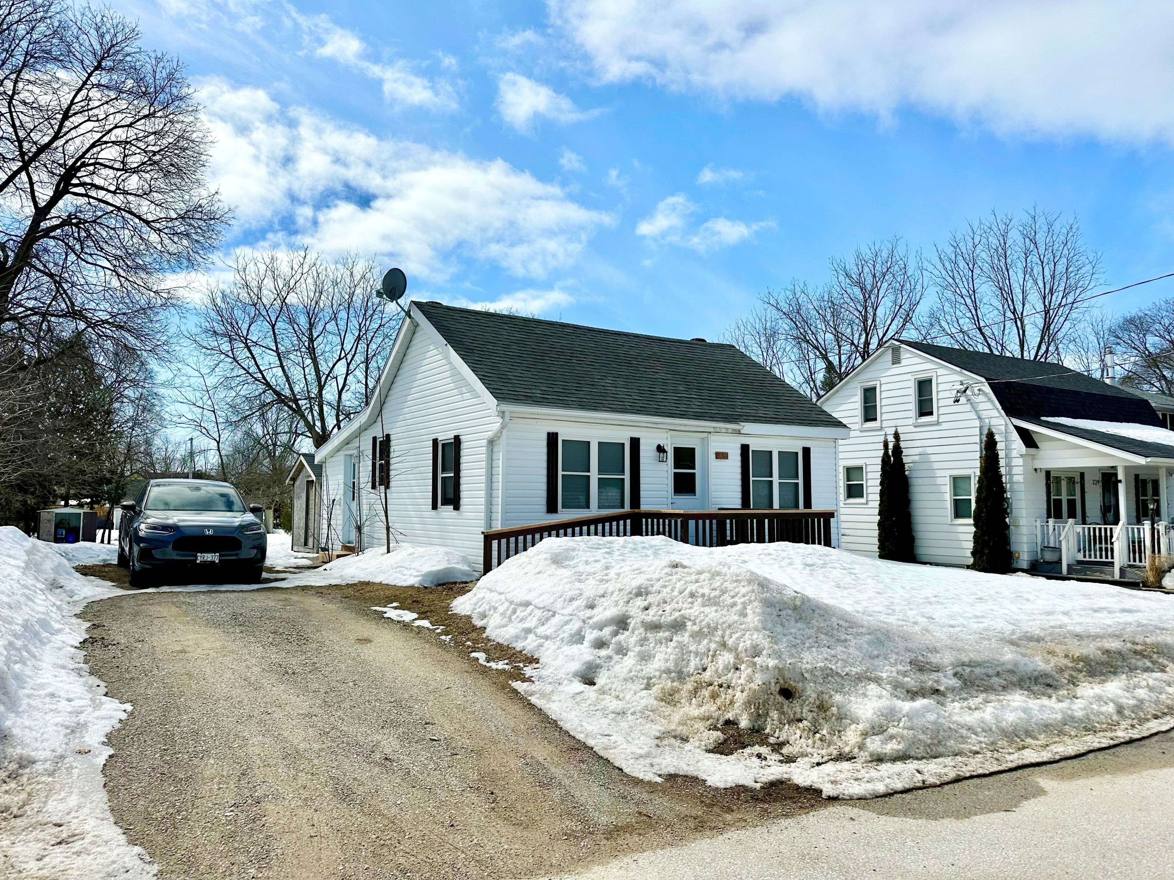 Saugeen Shores, ON N0H 2L0,233 Macdonald LN