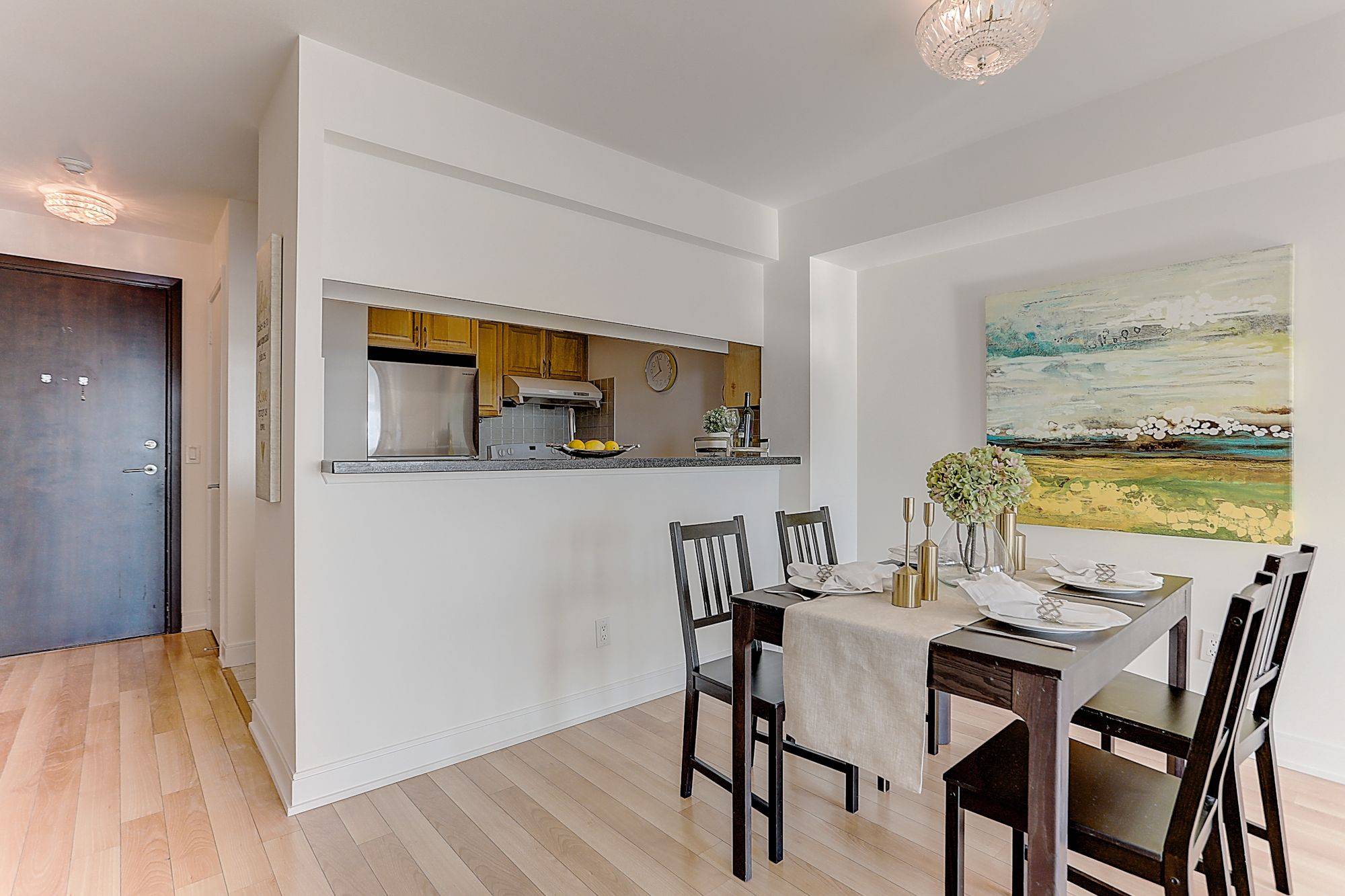 Toronto E05, ON M1T 3W7,238 Bonis AVE #2721
