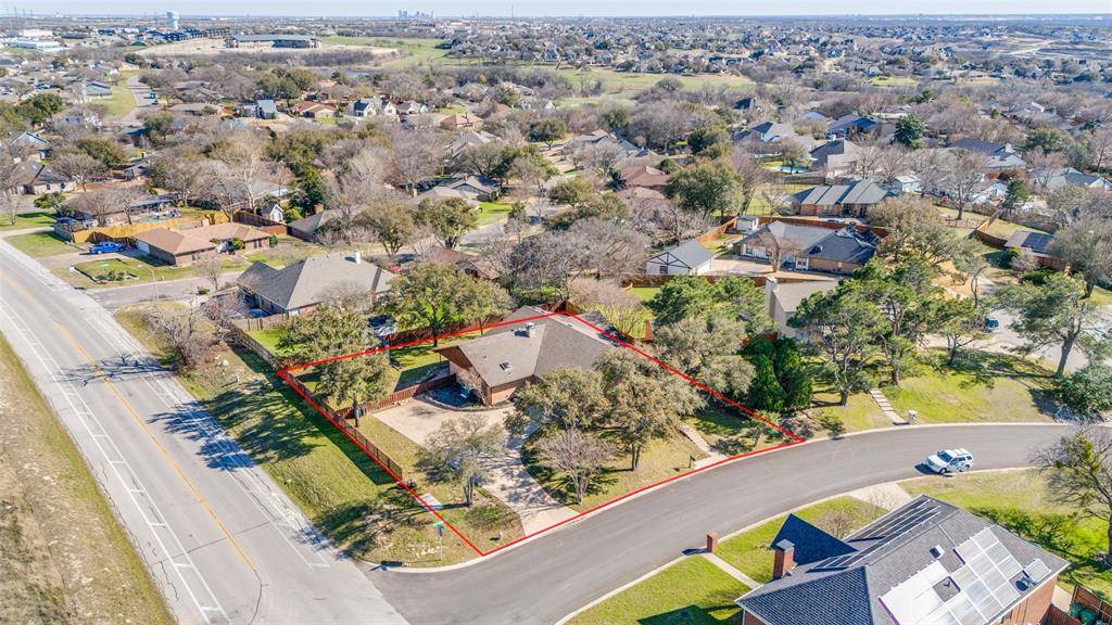 Fort Worth, TX 76179,8828 Glen Hollow Drive