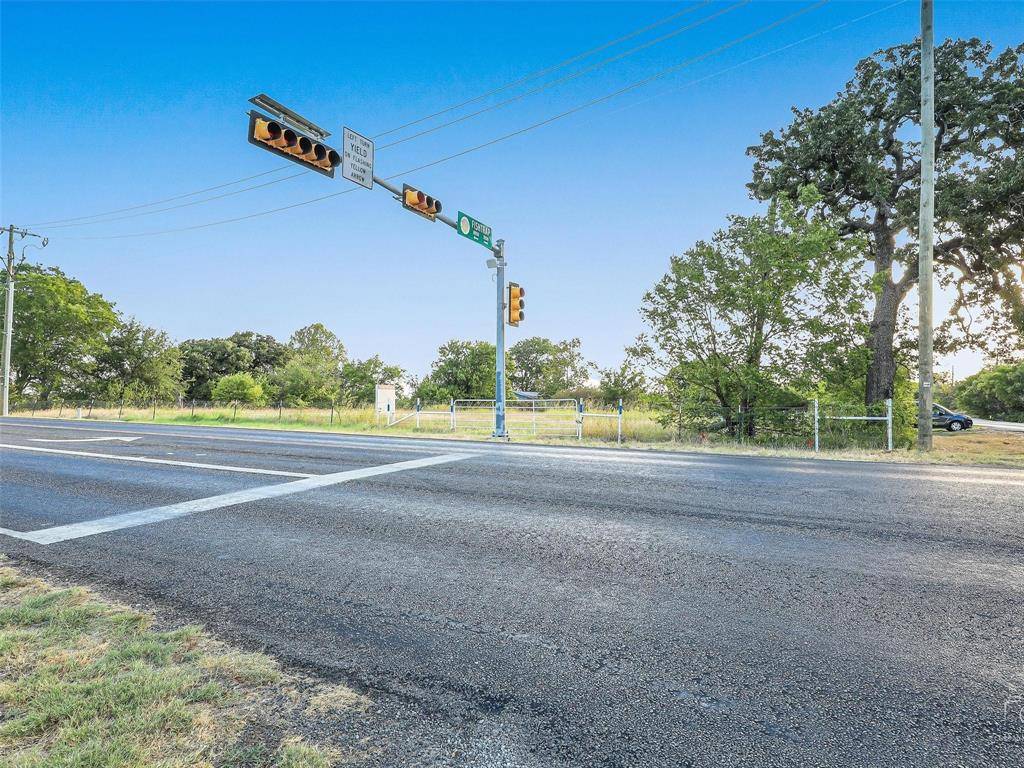 Cross Roads, TX 76227,7801 FISHTRAP Rd