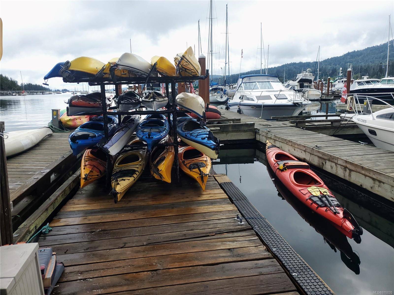 Salt Spring, BC V8K 2S2,124 Upper Ganges Rd