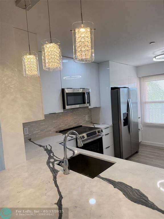 Pembroke Pines, FL 33027,701 SW 142nd Ave  #408S