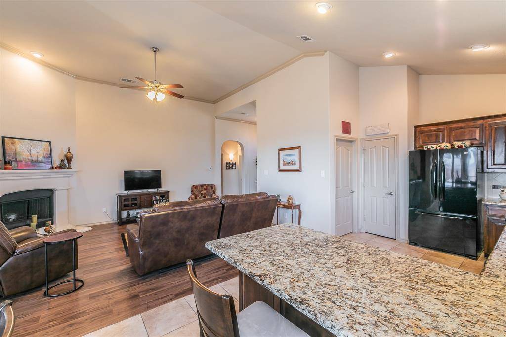 Burleson, TX 76028,1013 Vista View Drive