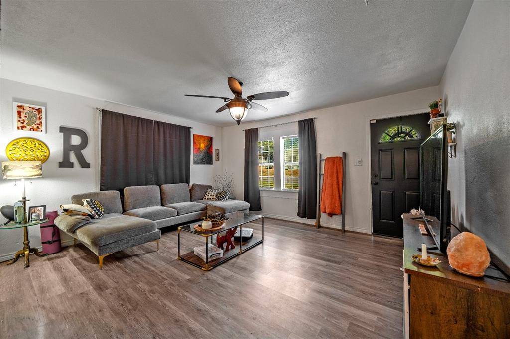 Denison, TX 75021,504 E Monterey Street