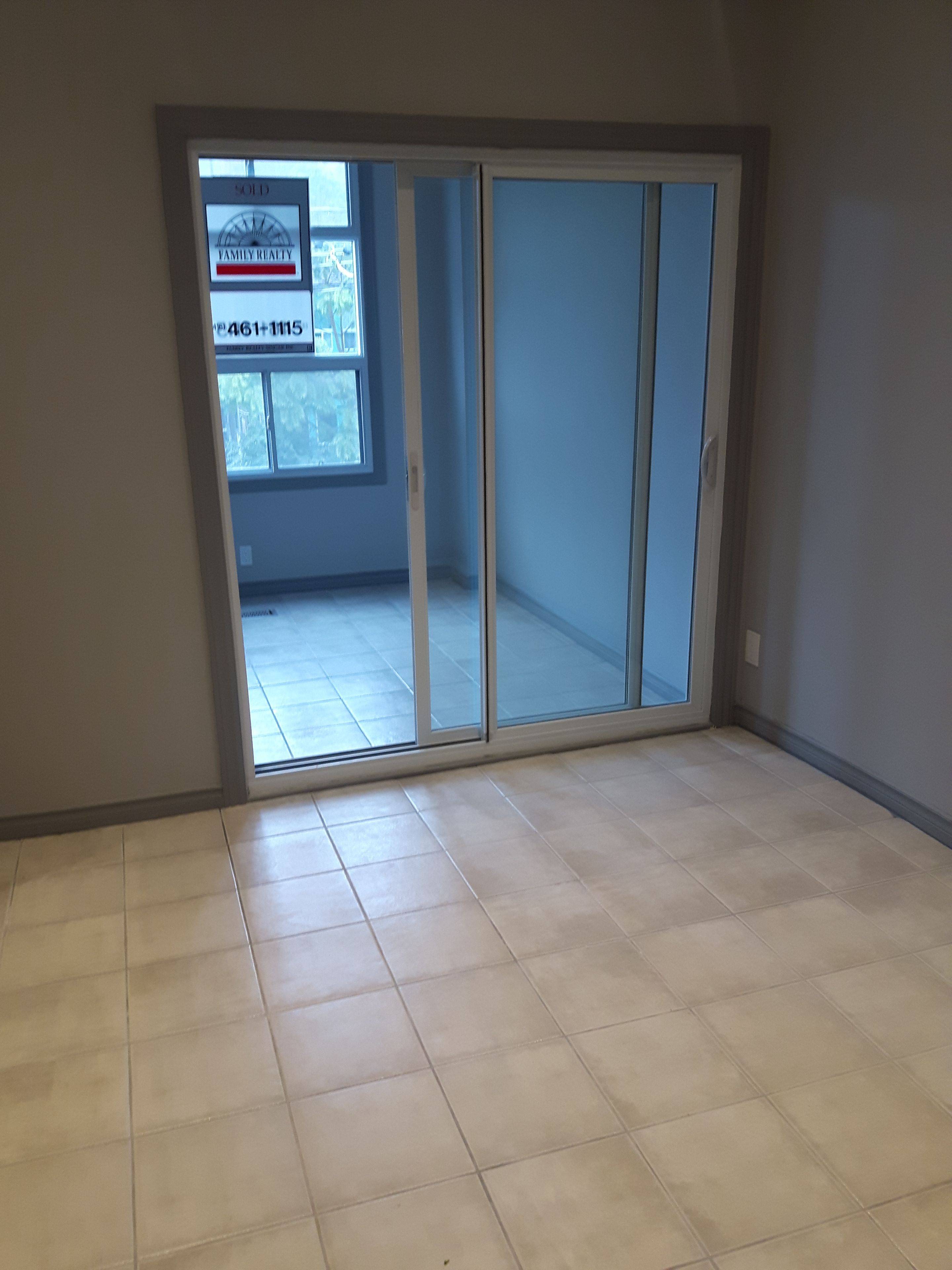 Toronto E01, ON M4M 2G9,304 Broadview AVE E #Upper