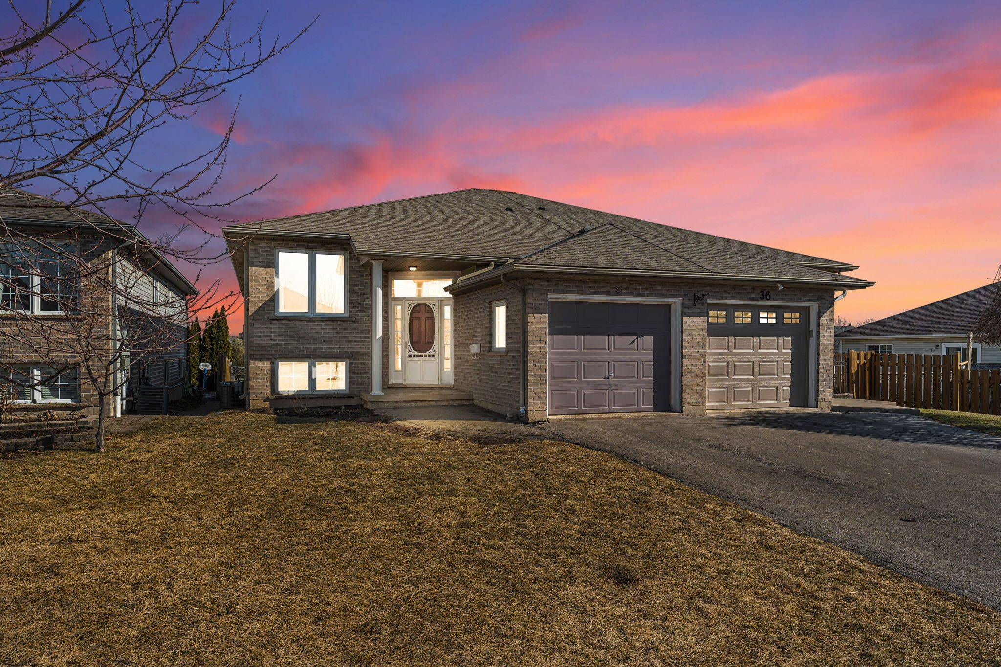 West Lincoln, ON L0R 2A0,38 GOLDEN ACRES DR