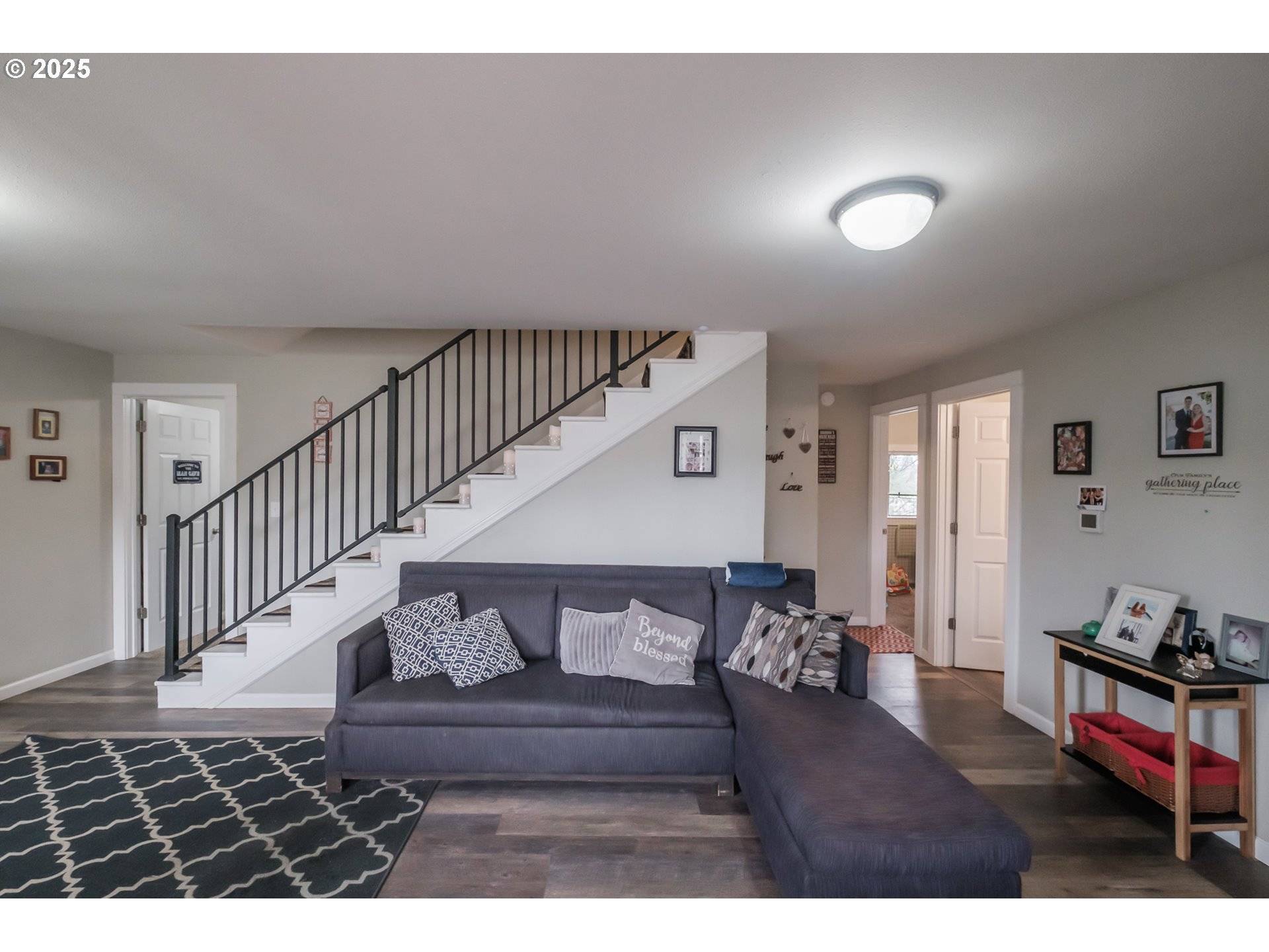 Sweet Home, OR 97386,1205 4TH AVE