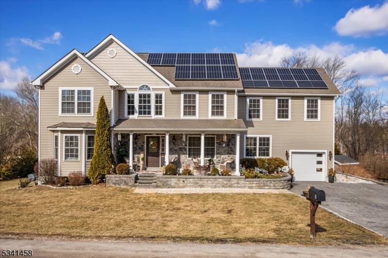 Andover Twp., NJ 07860,2 Davis Ter
